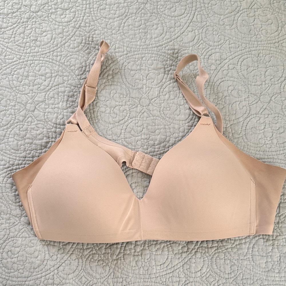 Warner's Nude Bra with Adjustable Straps